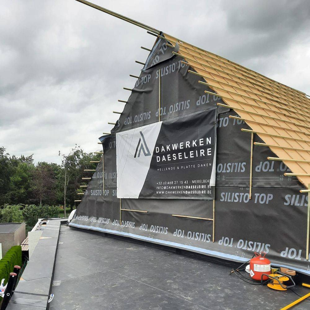 Plaatsen van nieuwe dakconstructie