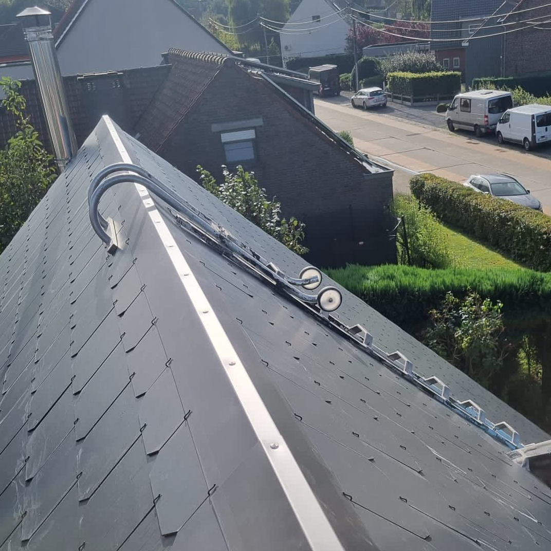 hellend dak trapladder